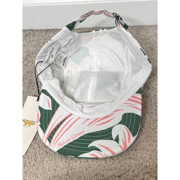Maison Kitsuné Embroidered Flower 5 Panel Cap Green/White/Pink One Size NWT - Picture 8 of 11